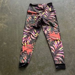 Onzie leggings. sz M/L
